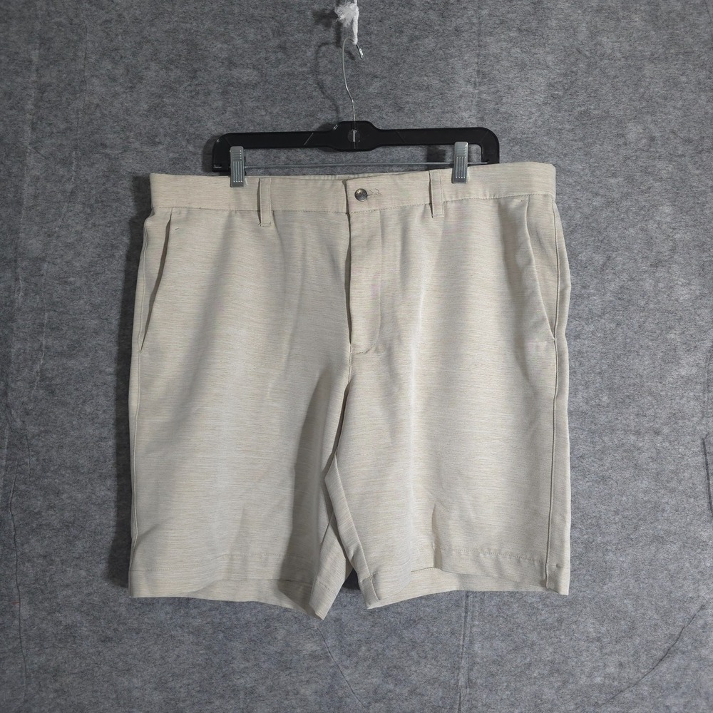 Callaway Shorts Men's Size 38 Gray Golf Flat Front Chino Stretch Wasteband Solid